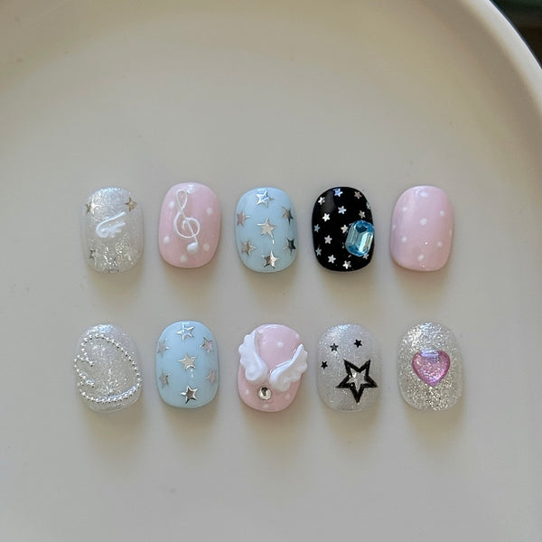 🎵🪽Handmade Cute Press-On Nails for Women, Ellipse Shape, 10 Pieces